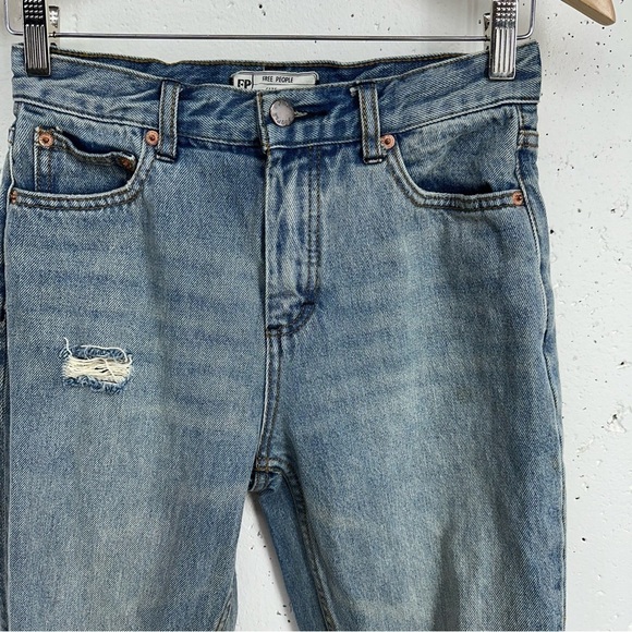 Free People Size 26 Distressed High Waist Straight Ankle Jeans - Picture 4 of 13